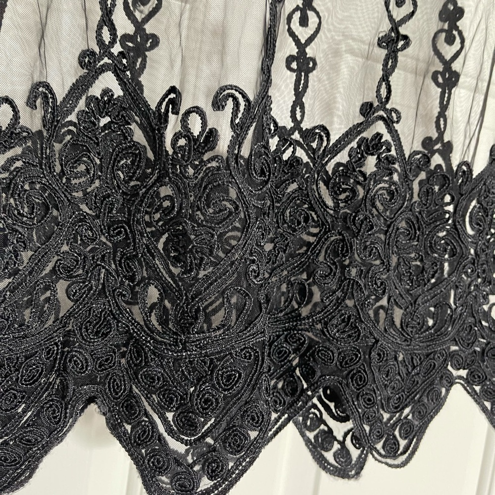 LISTICLE SIZE M - Picture 3 of 6